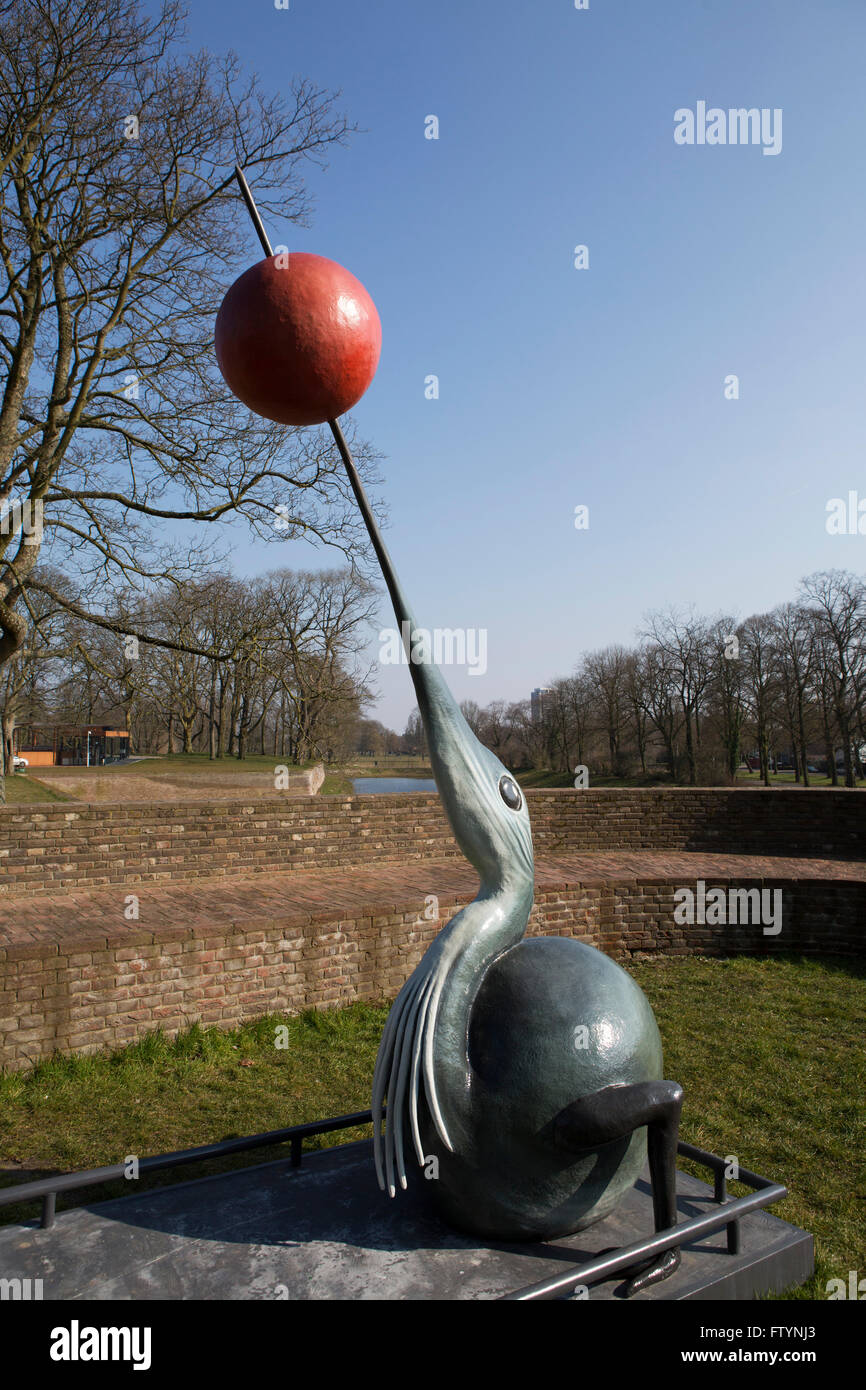 La figura di uccello ispirati dal lavoro di artista Heironymus Bosch in 's-Hertogenbosch nei Paesi Bassi. Foto Stock