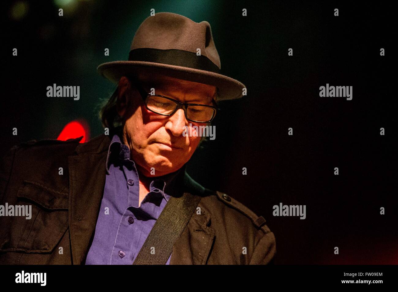 Trezzo sull'Adda, Italia. Il 31 marzo, 2016. La televisione si esibisce dal vivo al Live Club di Trezzo sull'Adda, Italia, il 31 marzo 2016 Credit: Mairo Cinquetti/Alamy Live News Foto Stock