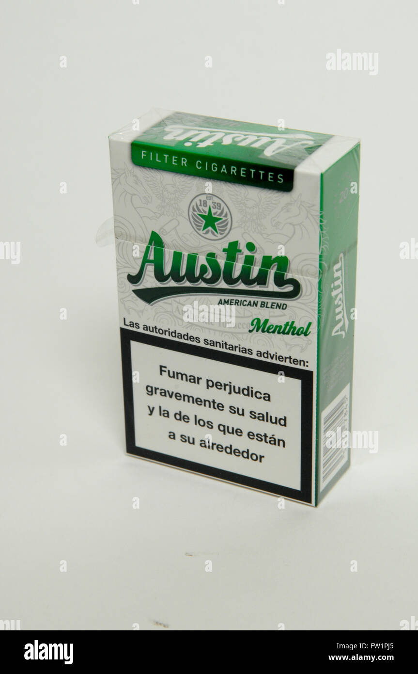 Austin mentolo Filtro pacchetto di sigarette Foto stock - Alamy