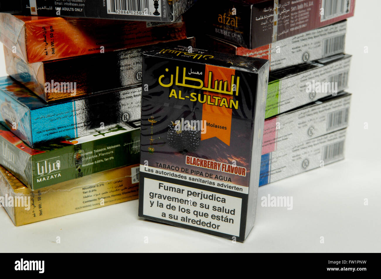 Selezione di Al-Sultan melassa Shisha pacchetti di tabacco Foto