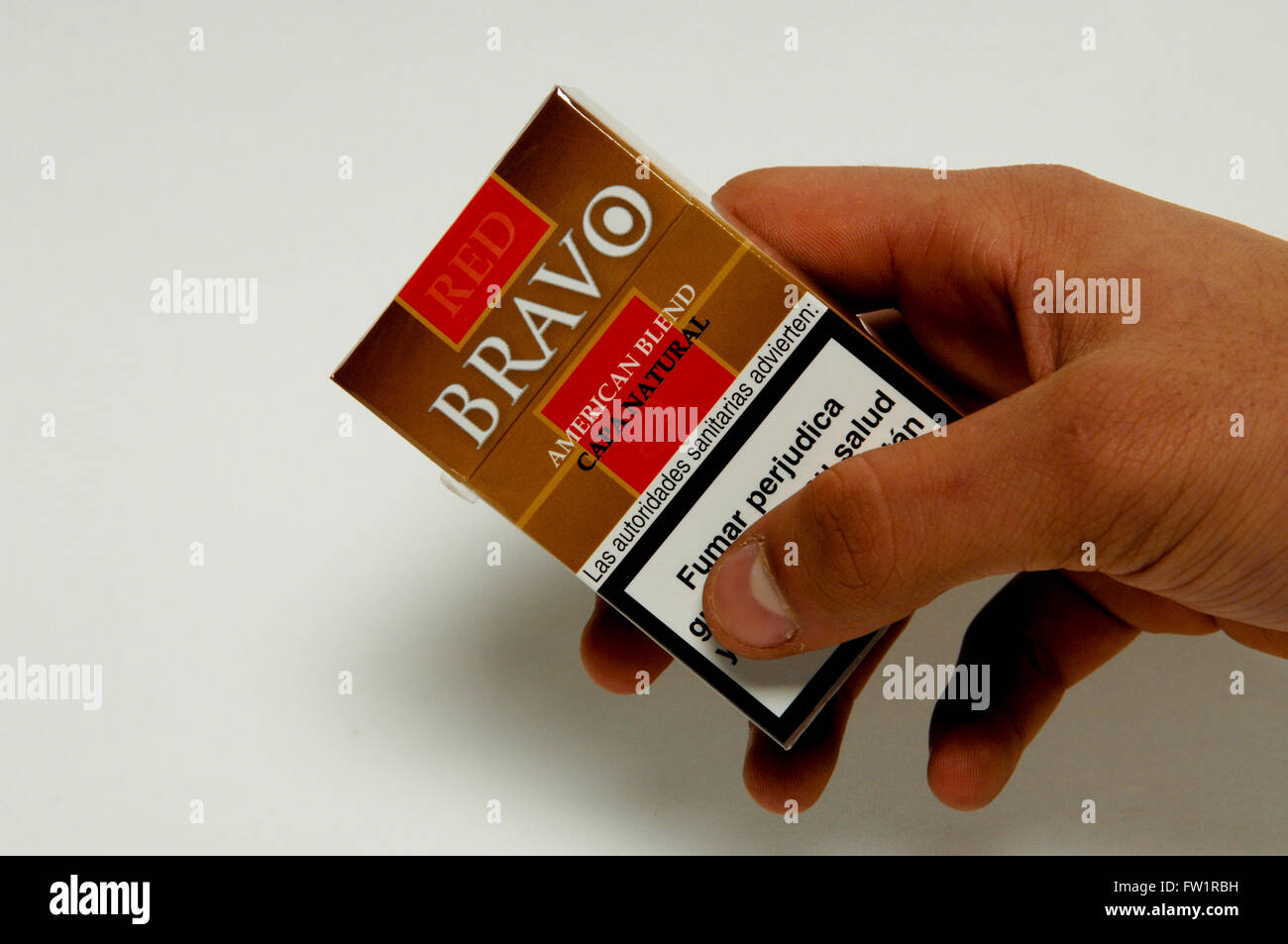 Red Bravo American Blend Capa sigarette naturale Foto Stock