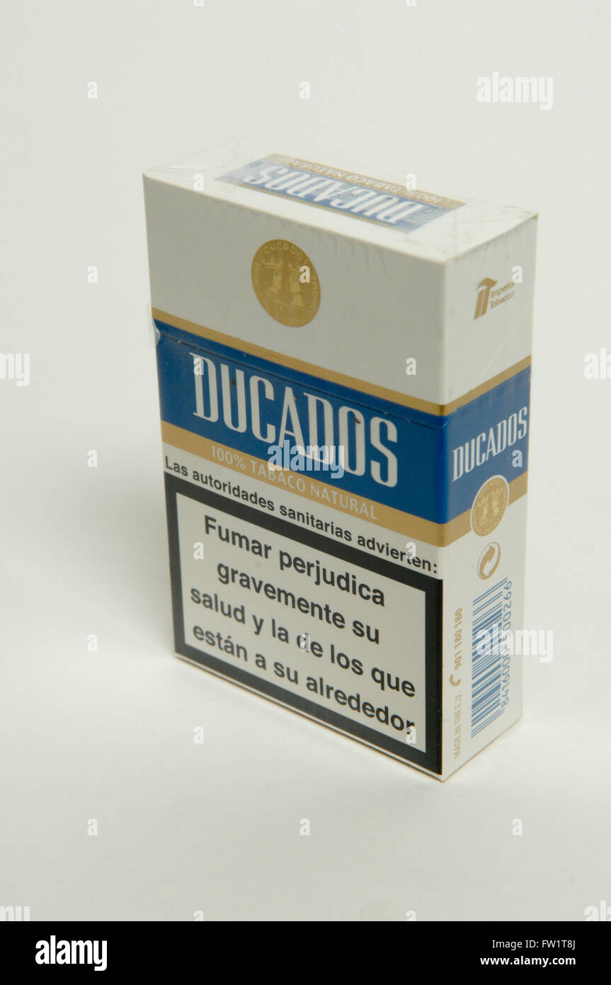 Ducados 100% di tabacco naturale Foto Stock