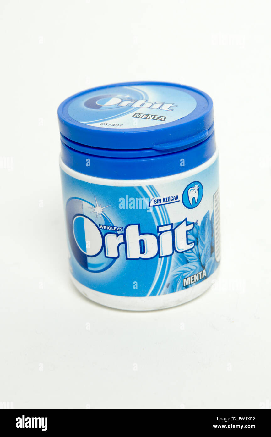 Orbit è un marchio di senza zucchero di una gomma da masticare la Wrigley  Company Foto stock - Alamy