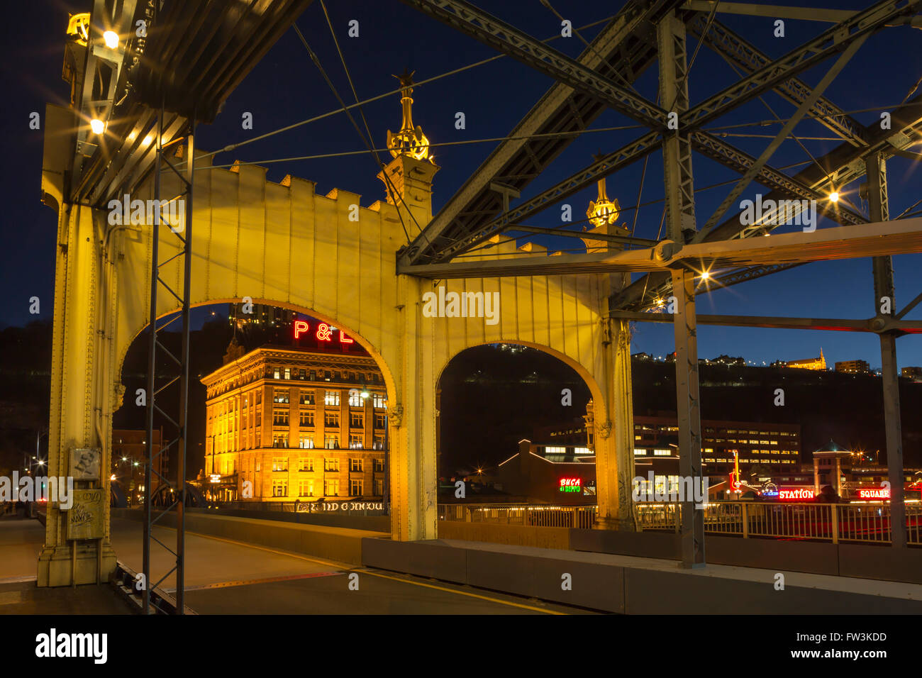 SMITHFIELD STREET BRIDGE STATION SQUARE SOUTH Shore di Pittsburgh Pennsylvania USA Foto Stock