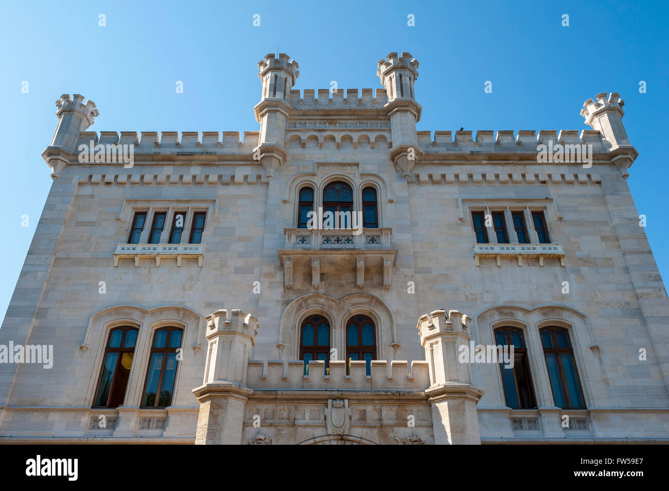 Il Castello di Miramare, Golfo di Trieste, Friuli Venezia Giulia, Italia, Europa Foto Stock