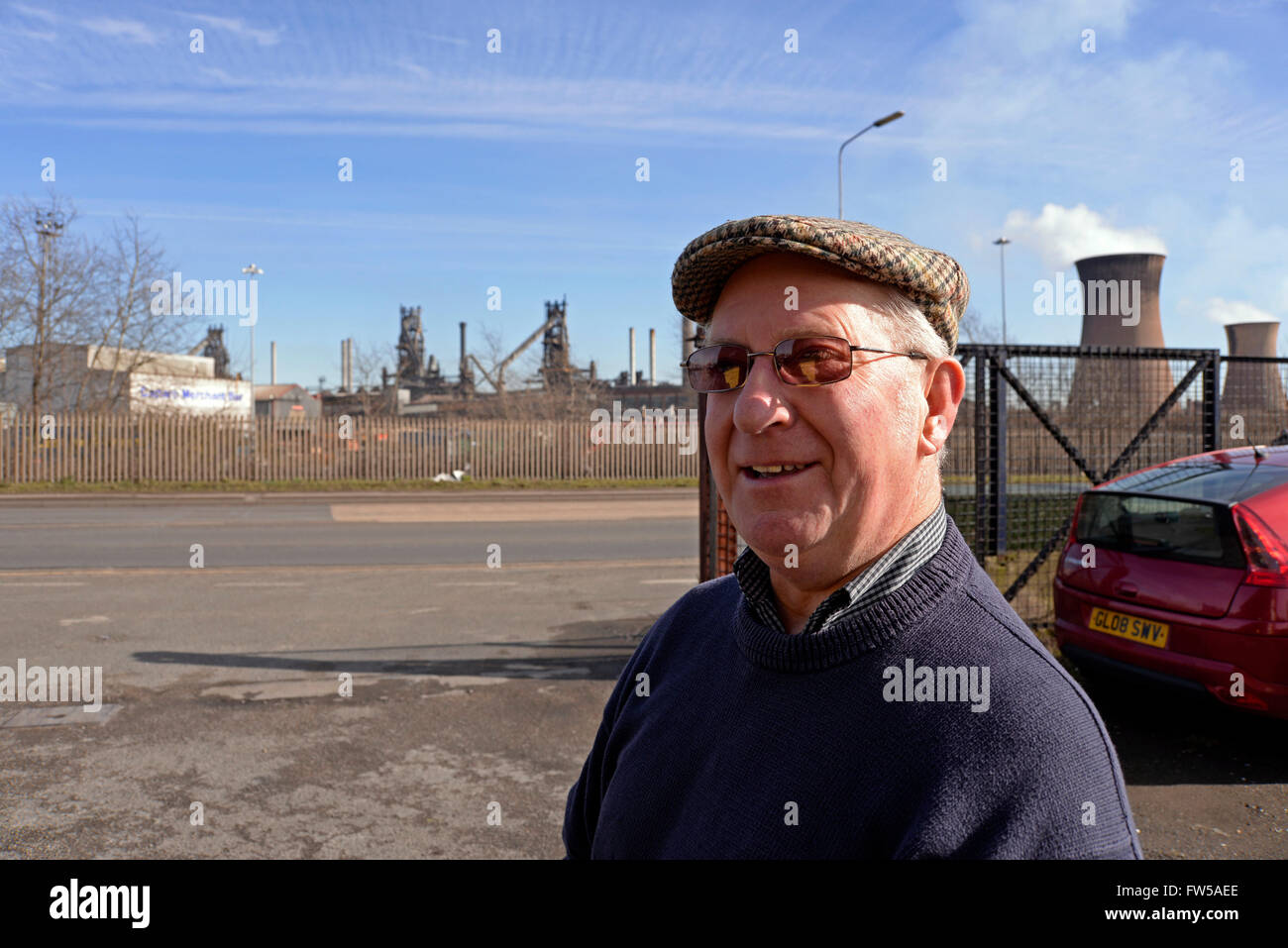 Proprietario del piccolo locale business in acciaio Foto Stock