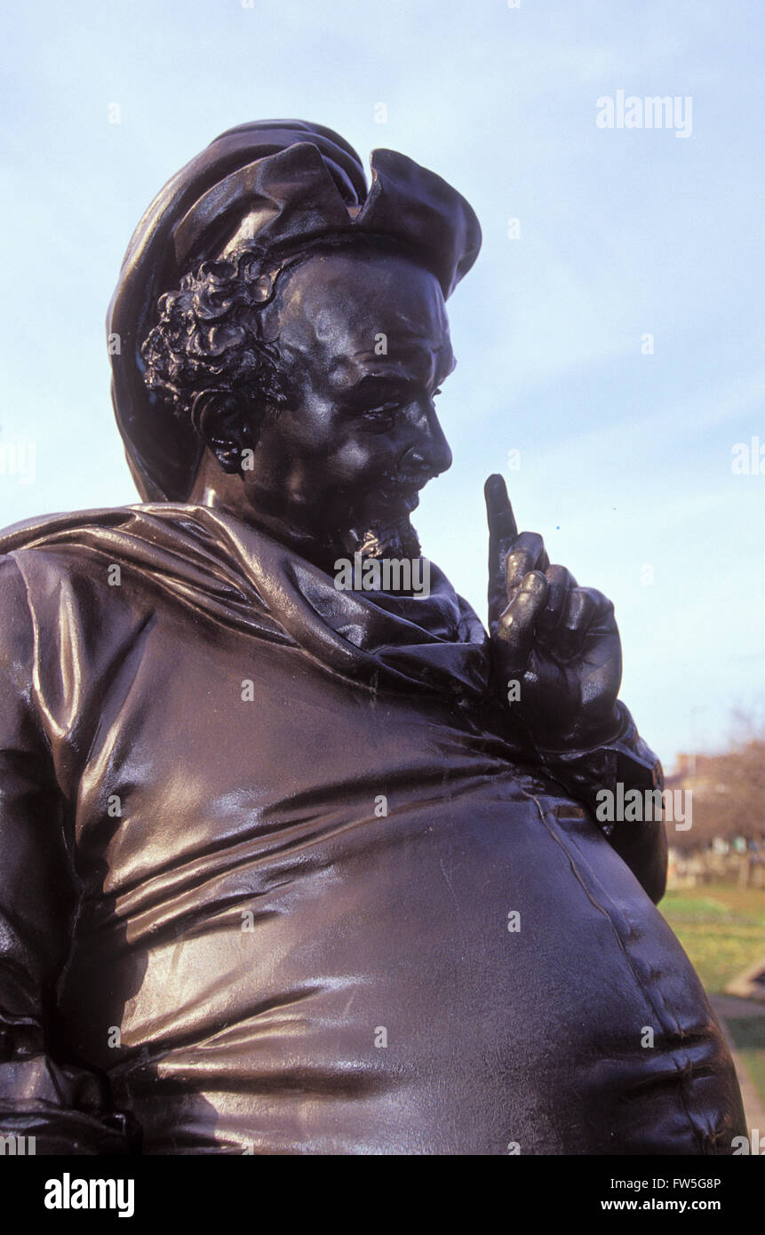 Falstaff - Statua di Shakespeare 's un personaggio immaginario in un parco lungo il fiume Avon, Stratford-upon-Avon, Inghilterra. Da Ronald Foto Stock