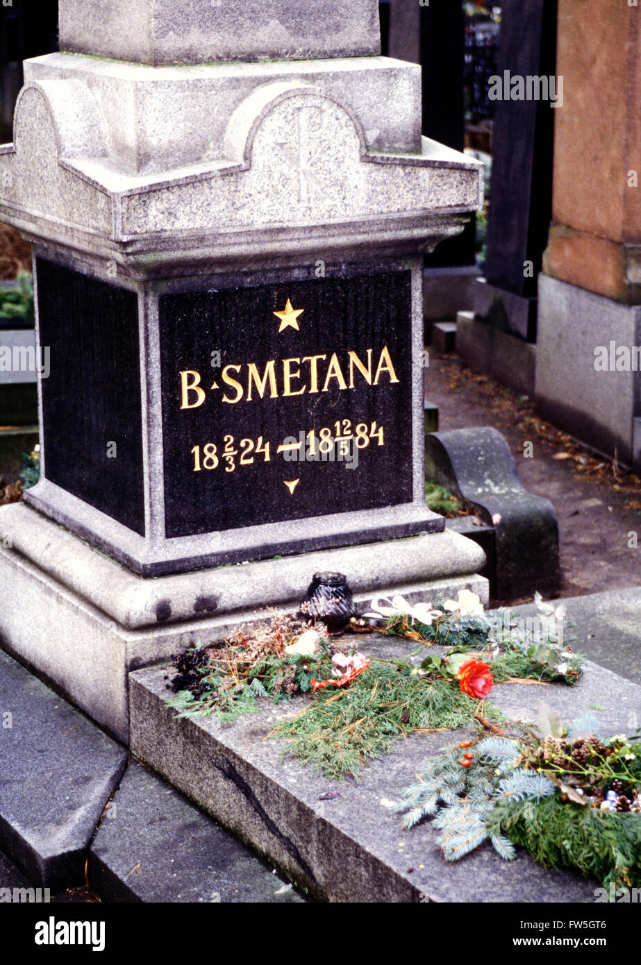 Tomba di Bedrich Smetana. Praga, cimitero di Vysehrad Foto Stock