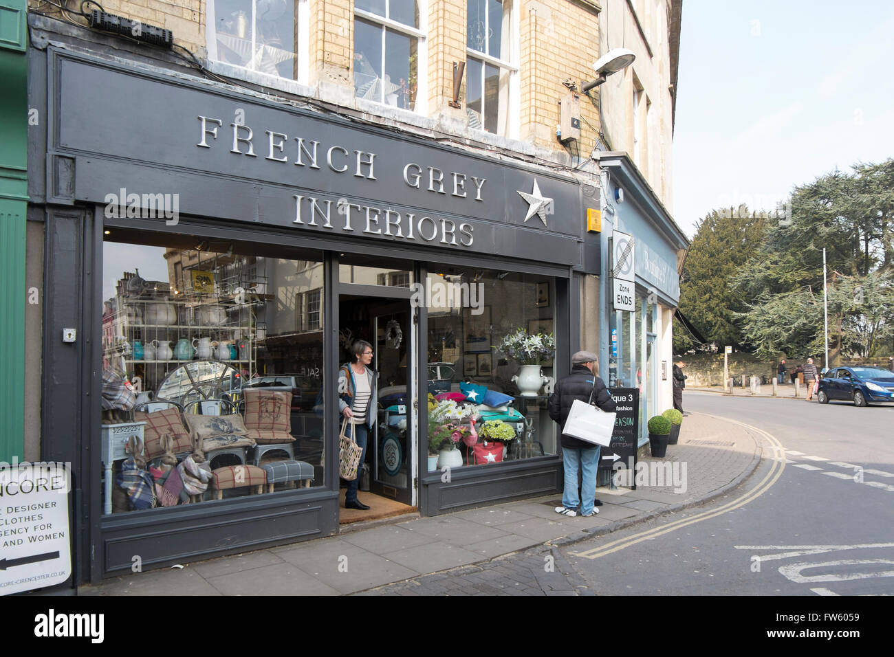 Francese interni grigio shop in Black Jack Street, Cirencester, Gloucestershire, Regno Unito Foto Stock