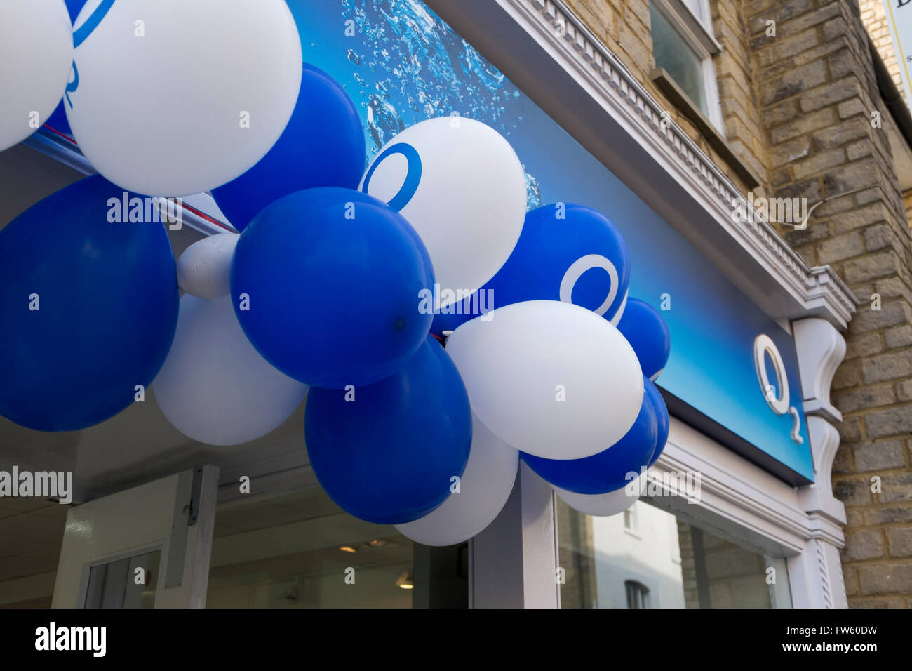 O2 phone shop in Cricklade Street ,, Cirencester Gloucestershire, Regno Unito Foto Stock