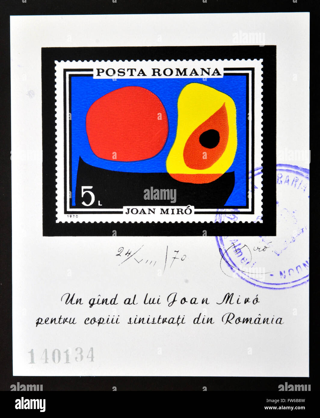 ROMANIA - circa 1970: timbro stampato in Romania mostra Abstract di Joan Miro, circa 1970. Foto Stock