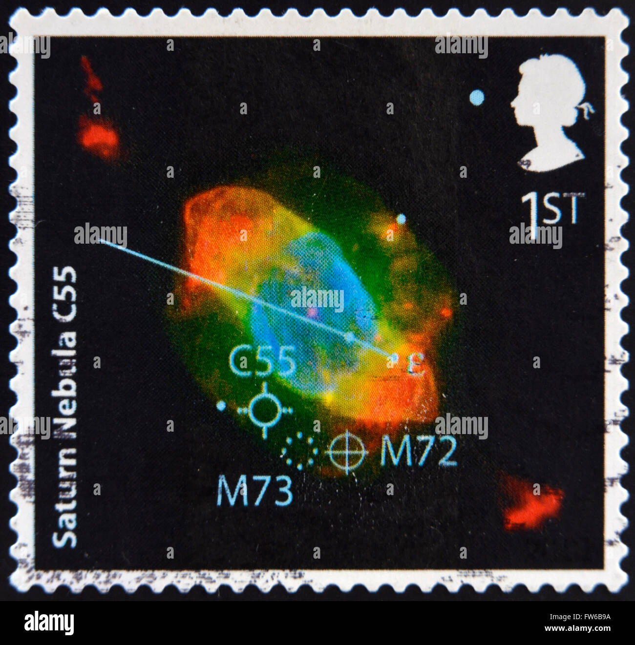 Regno Unito - circa 2007: un timbro stampato in Gran Bretagna dedicato al cielo di notte, mostra la nebulosa Saturno C55, circa 2007 Foto Stock