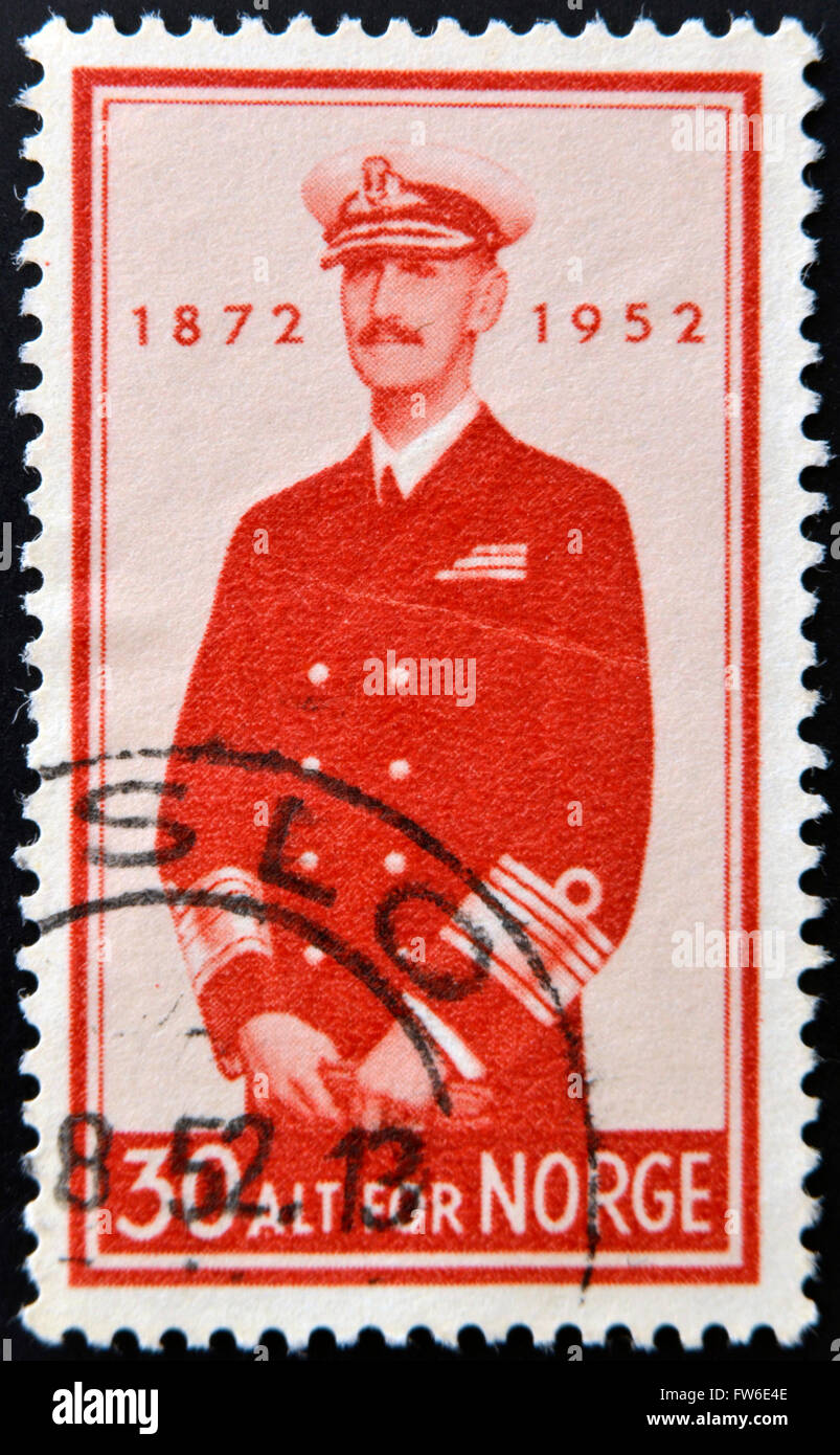 Norvegia - circa 1952: un timbro stampato in Norvegia mostra Haakon VII di Norvegia, circa 1952 Foto Stock Norvegia - circa 1952: un timbro stampato in Norvegia mostra Haakon VII di Norvegia, circa 1952 Foto Stock