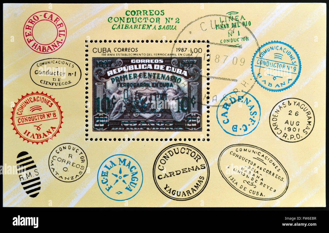 CUBA - circa 1987: un timbro stampato in Cuba dedicato al centenario della ferrovia a Cuba, circa 1987 Foto Stock