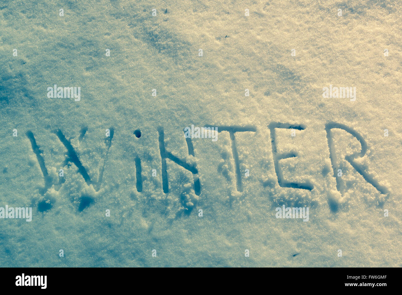 Parole scritte, inverno su un campo di neve Foto Stock