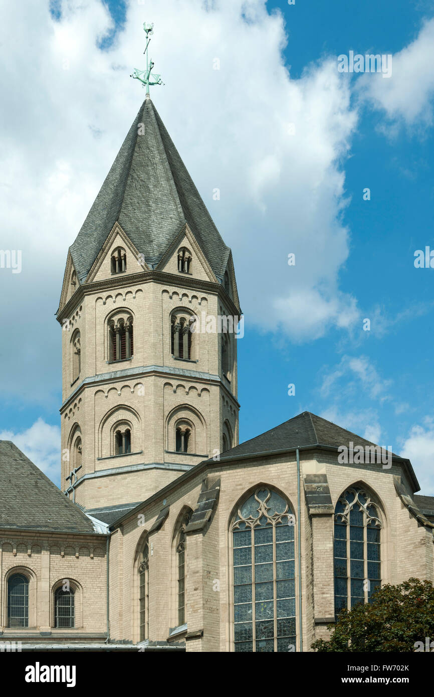 Köln, Altstadt-Nord, Kommödienstrasse, Andreaskloster, romanische Kirche San Andreas Foto Stock