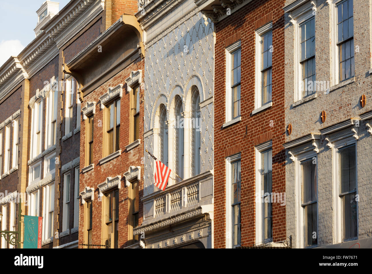 Quartiere degli affari di affascinanti Staunton, Shenandoah Valley, Virginia, Stati Uniti d'America. Foto Stock
