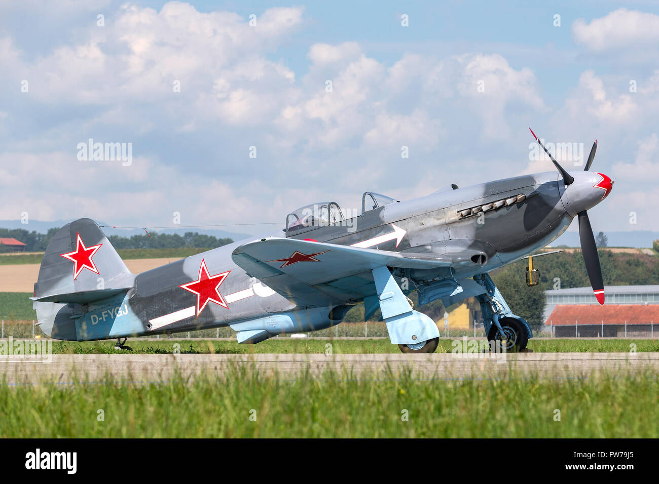 Oxford Diecast AC088 Yak 3 Anton Dmitrievich Yakimenko 150th Guards Reg.1945 : Oxford Diecast