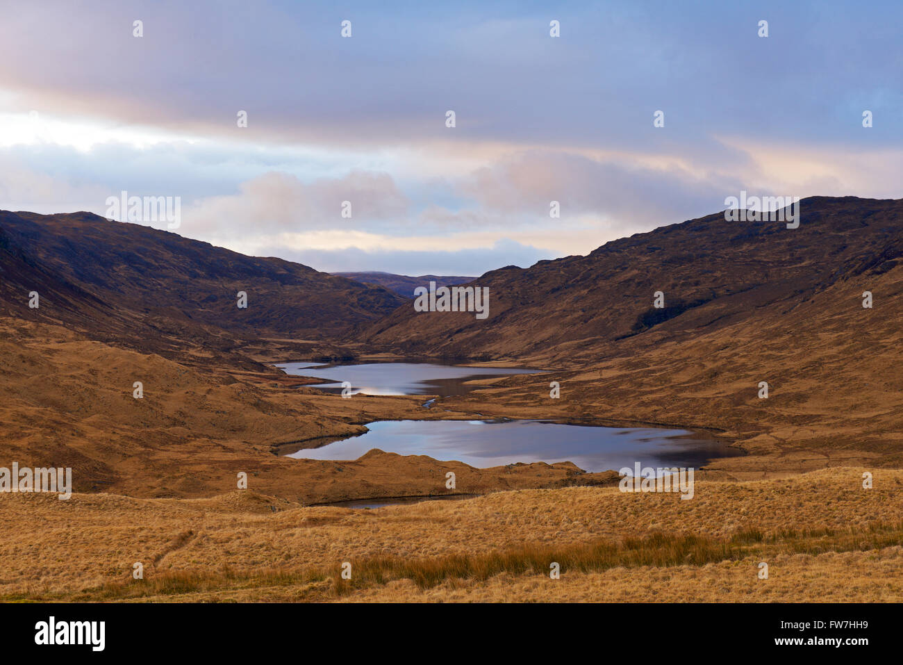 Loch un Eilein, Lochan Ellen e Loch Airdeglais in Glen More, Ilse di Mull, Ebridi Interne, Scotland Regno Unito Foto Stock