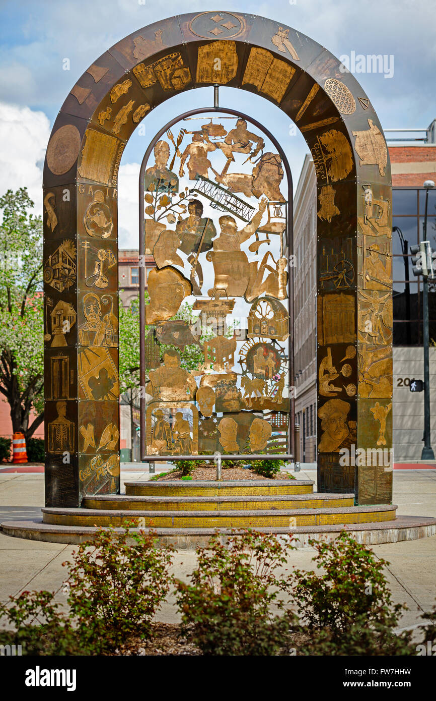 Una scultura in centro città Park, Greensboro, Nord Carolina, Stati Uniti d'America. Foto Stock