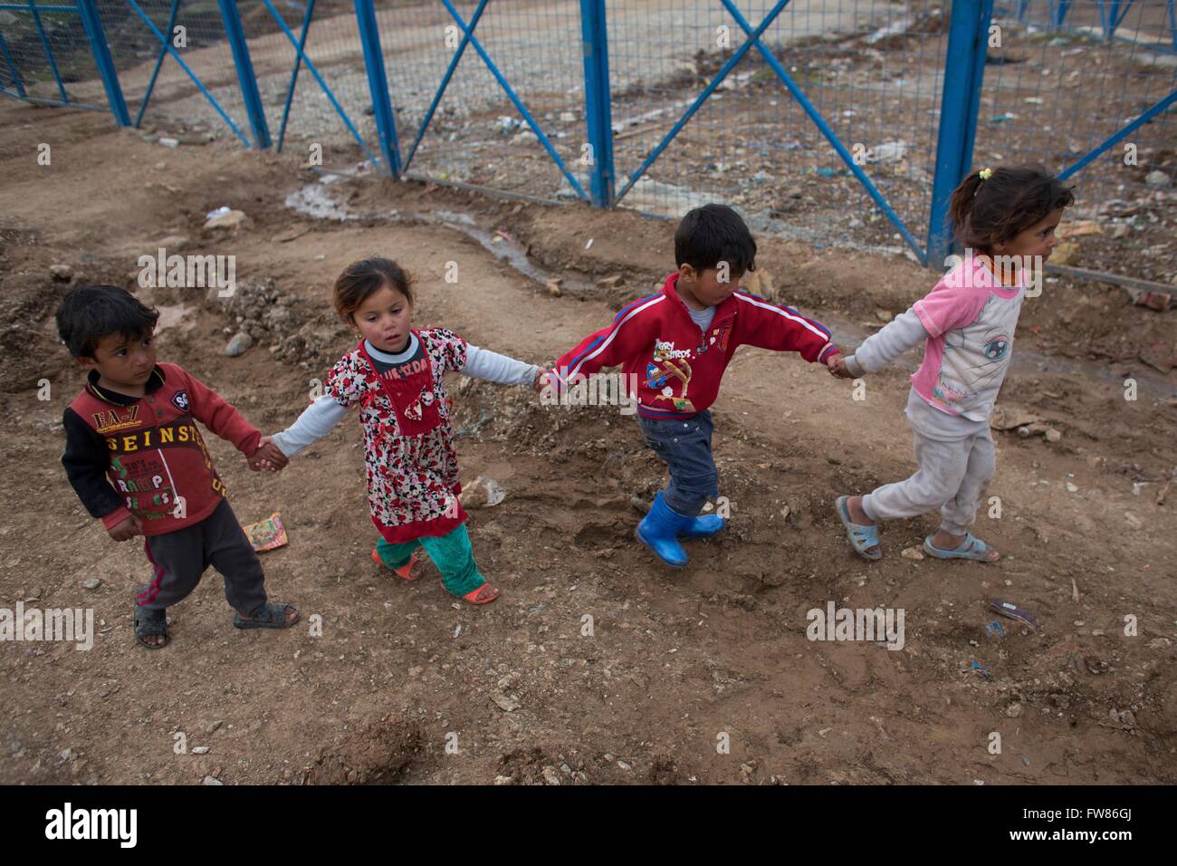 La scuola primaria in Arbat Refugee Camp Iraq settentrionale Foto Stock