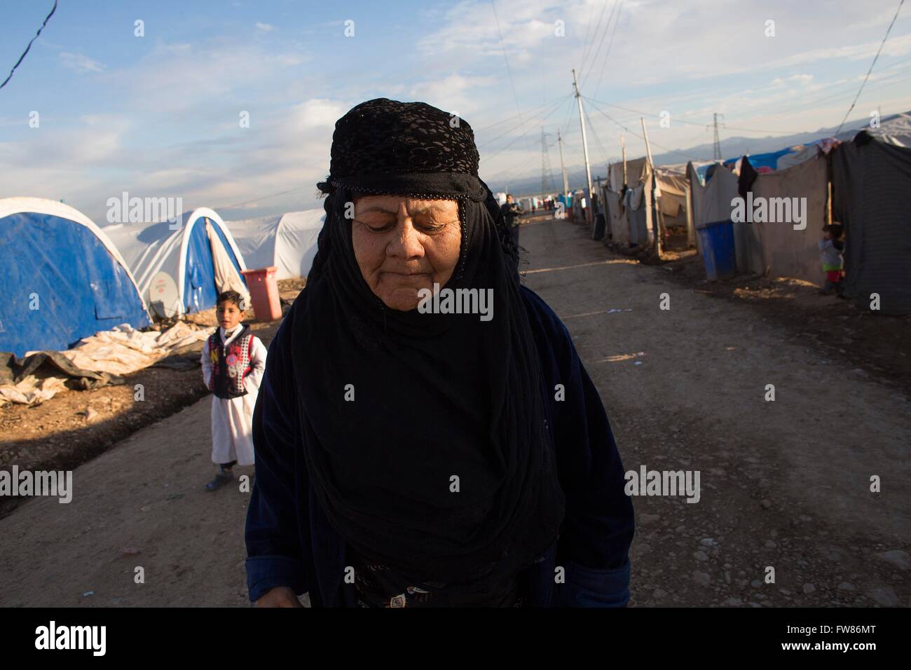 Gli sfollati in un campo di rifugiati in Iraq settentrionale Foto Stock