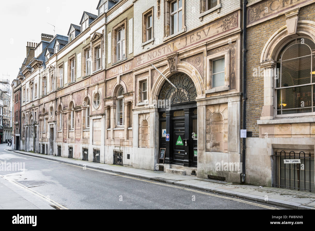 YHA London St Pauls Hostel, Carter Lane, City of London, Inghilterra, Regno Unito Foto Stock