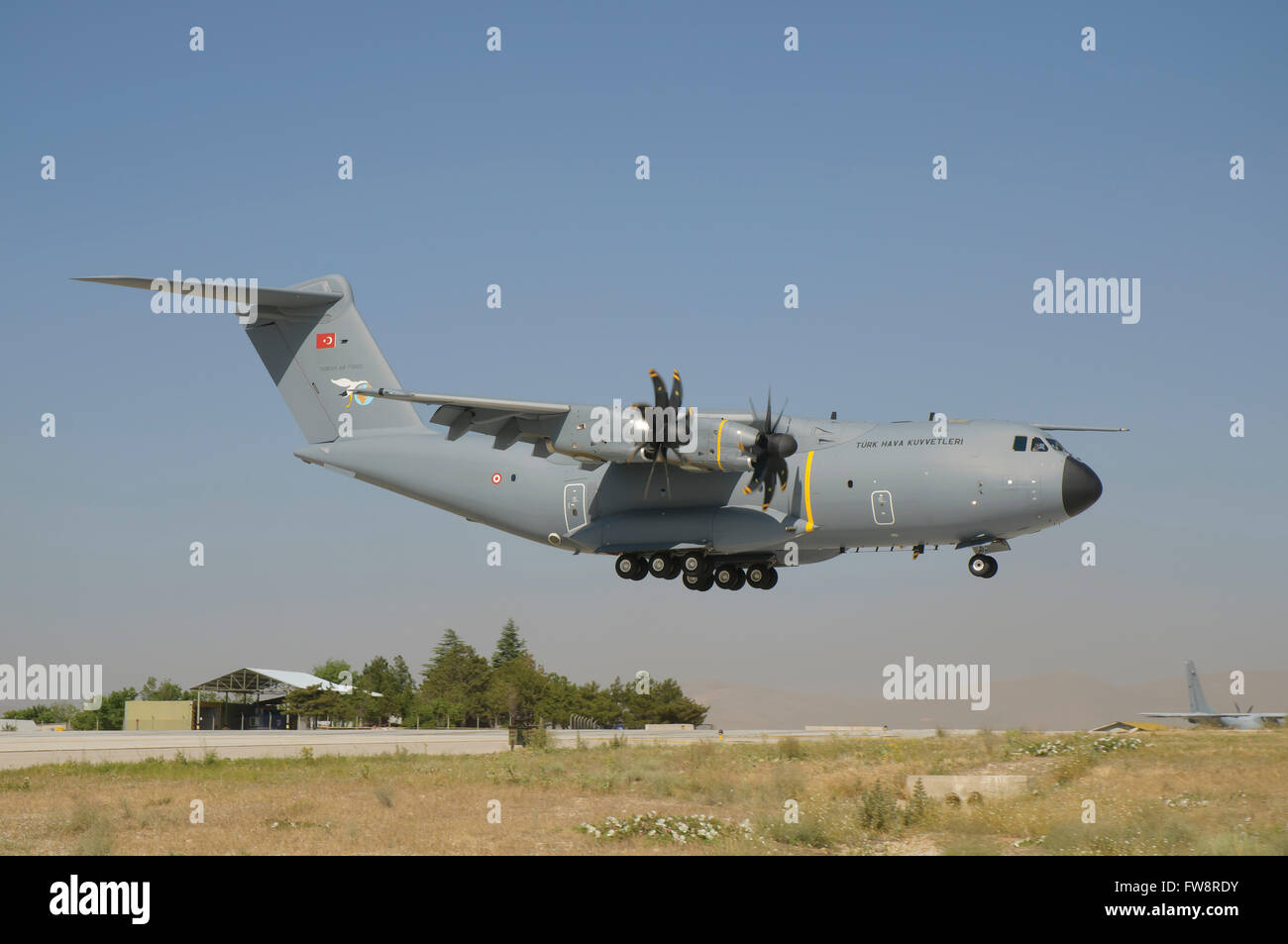 Un bagno turco Air Force A400 durante l'esercizio anatolica Eagle a Konya Air Base, Turchia. Foto Stock