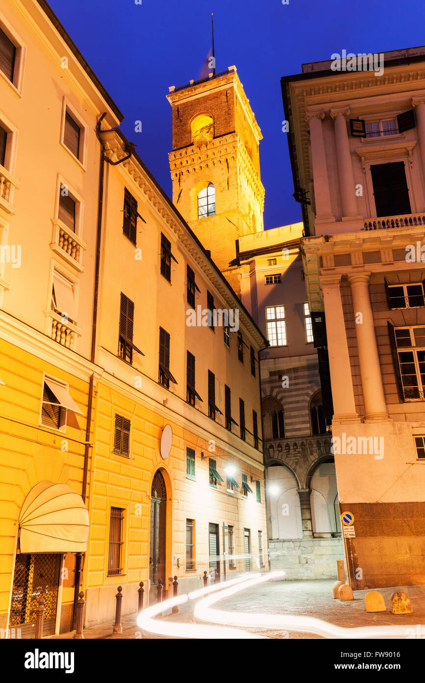 Genova Città Vecchia strada di notte Foto Stock