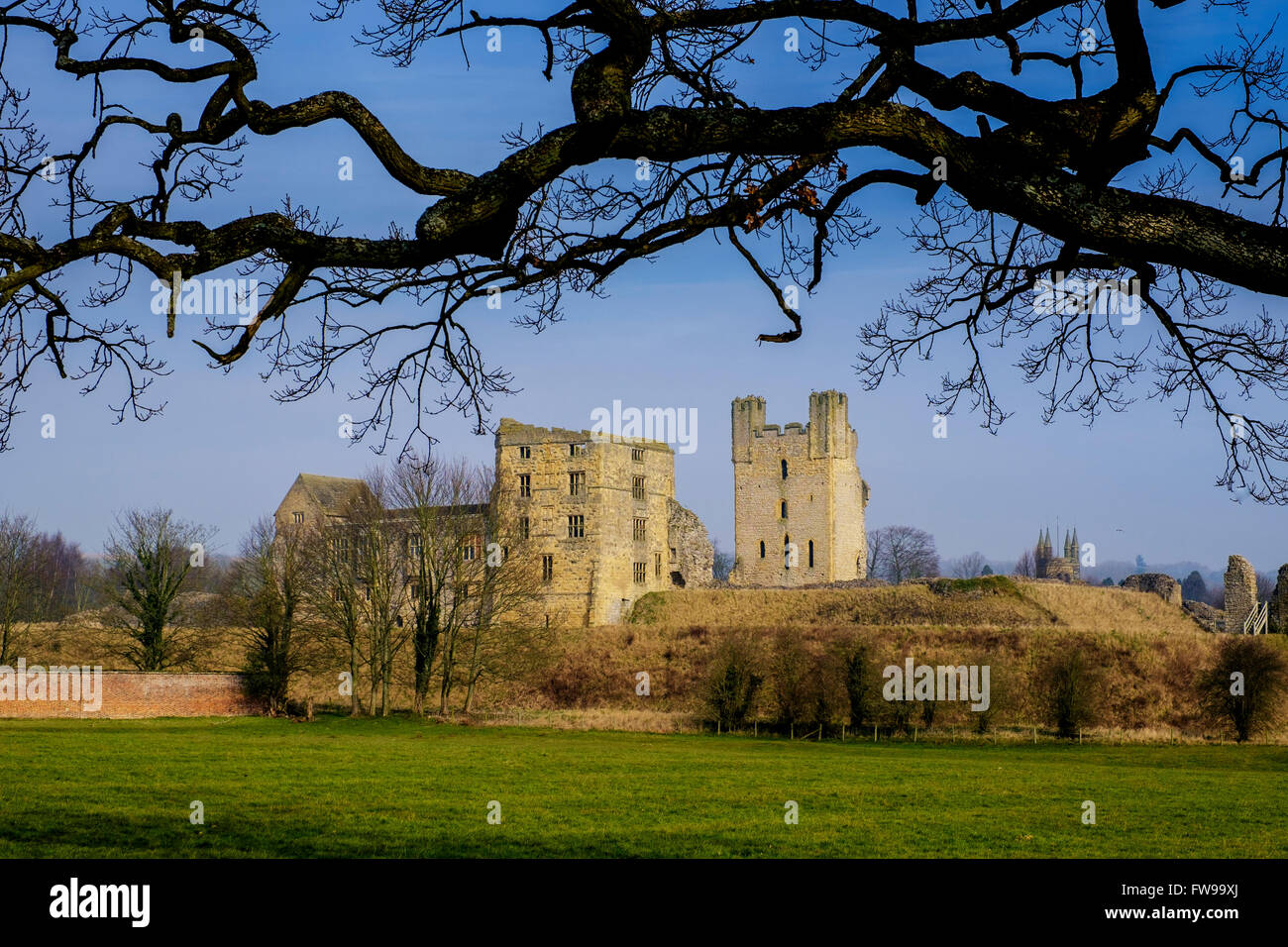 Castello di Helmsley - un castello medioevale situato in città mercato di Helmsley North Yorkshire, Inghilterra Foto Stock