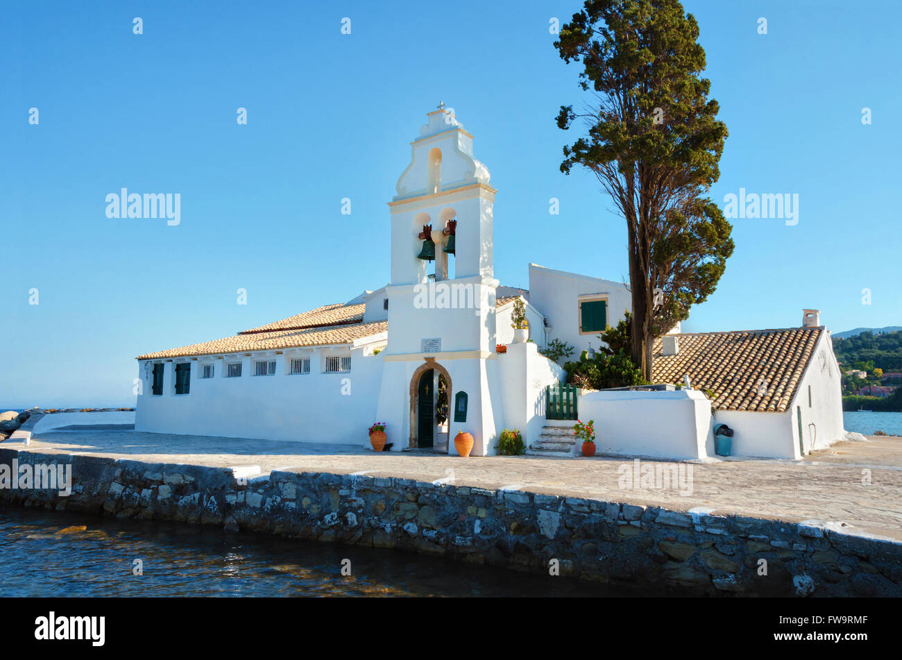 Piccolo monastero ortodossi sull'isola di Corfu in Grecia Foto Stock