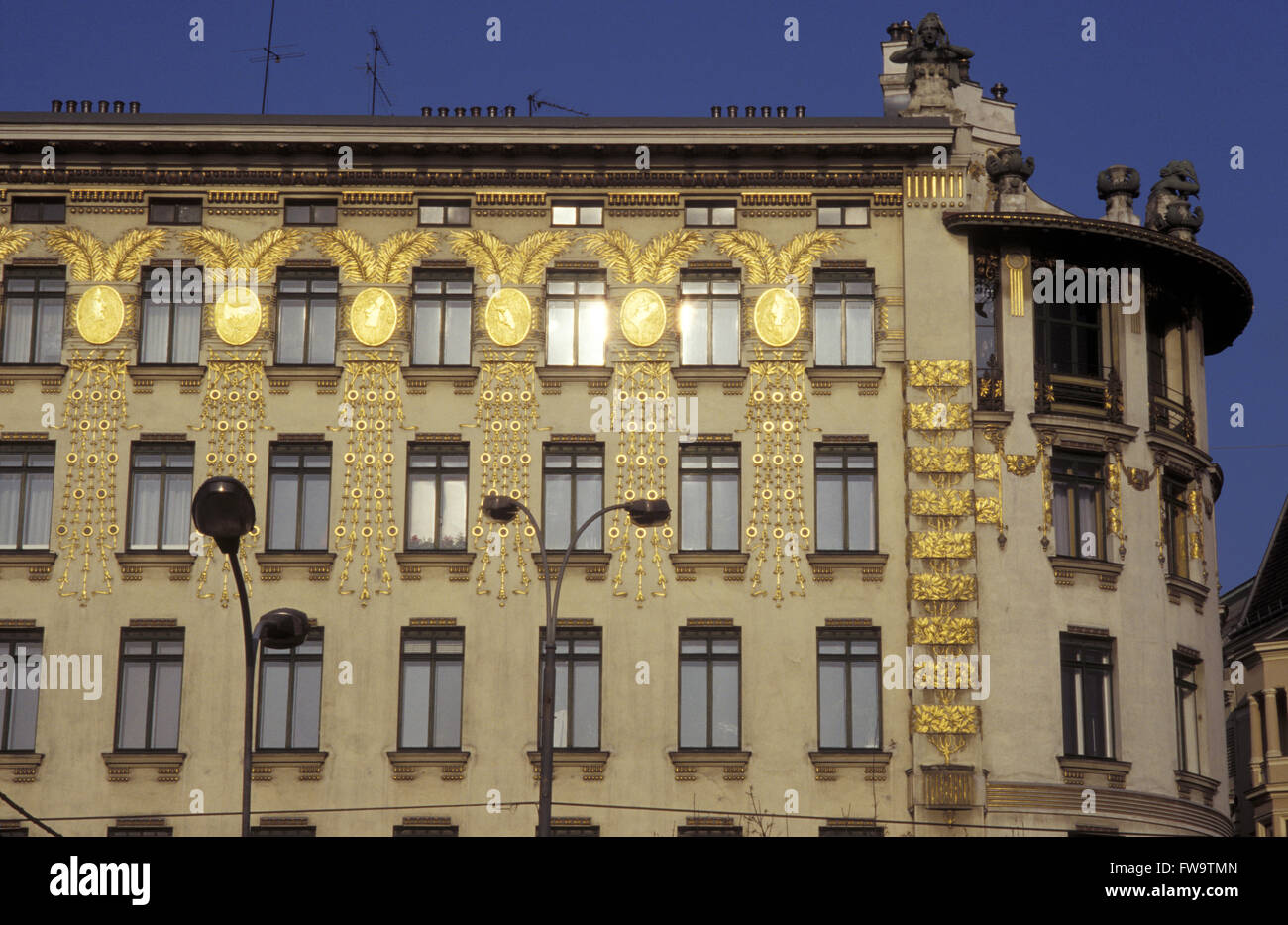 AUT, Austria, Vienna, casa No. 38 da Otto Wagner a Linken Wienzeile, costruito 1898/99. AUT, Oesterreich, Wien, Haus Nr. 38 v Foto Stock