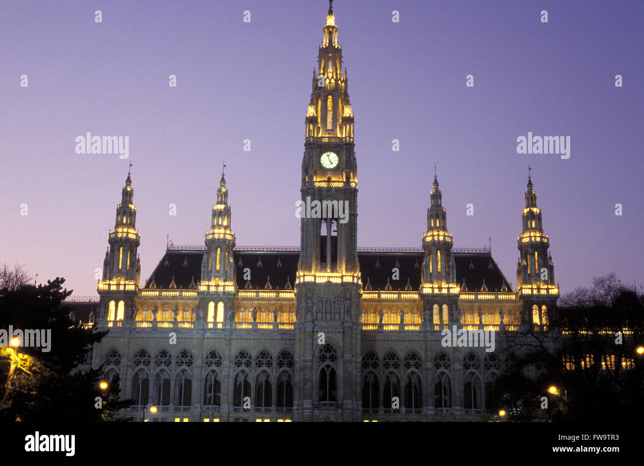 AUT, Austria, Vienna, il neo-gotico del Municipio, costruito 1872-83 da Friedrich Schmidt. AUT, Oesterreich, Wien, das neugotische Rat Foto Stock