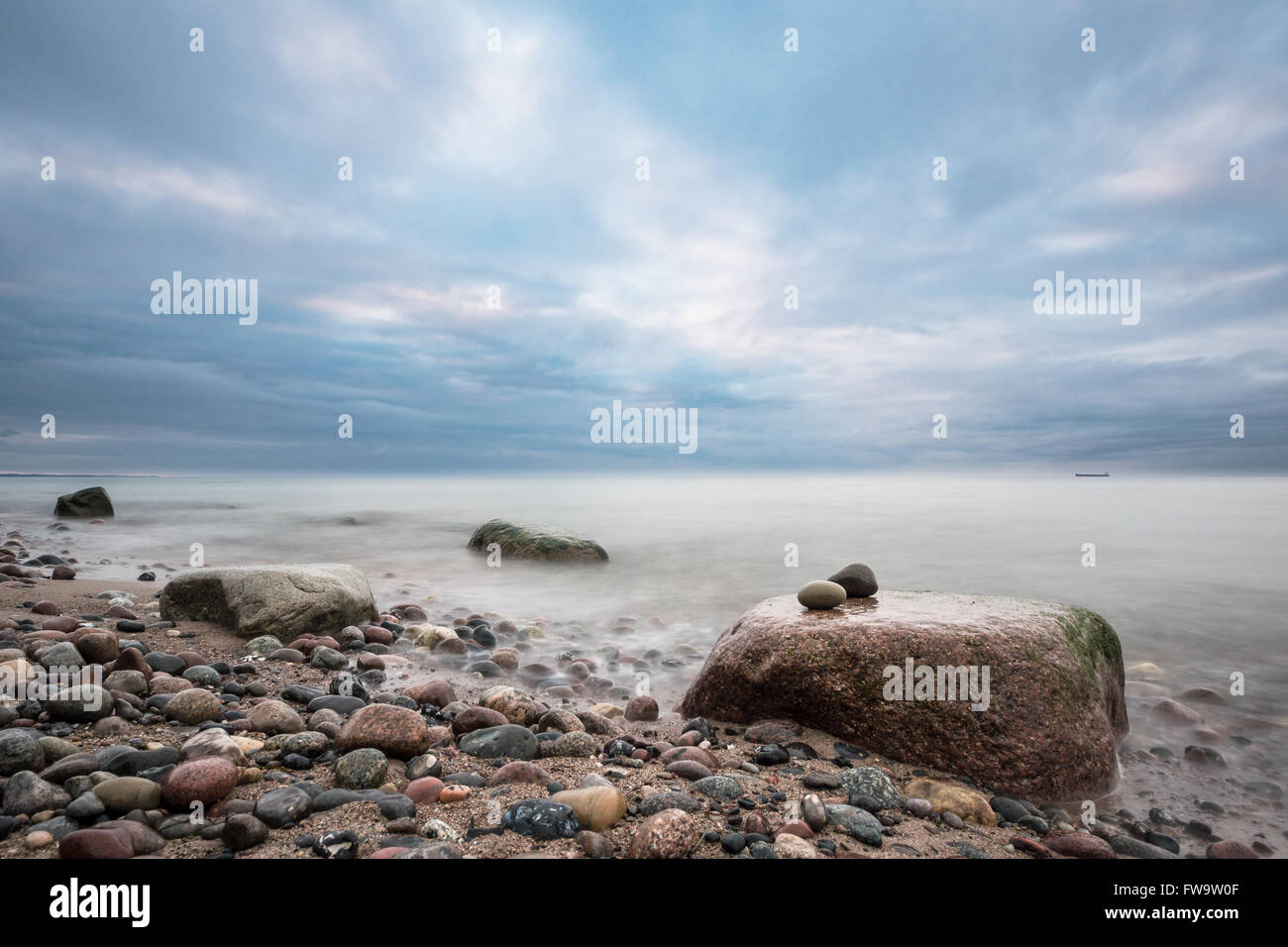 Foundlings sulla riva del Mar Baltico Foto Stock