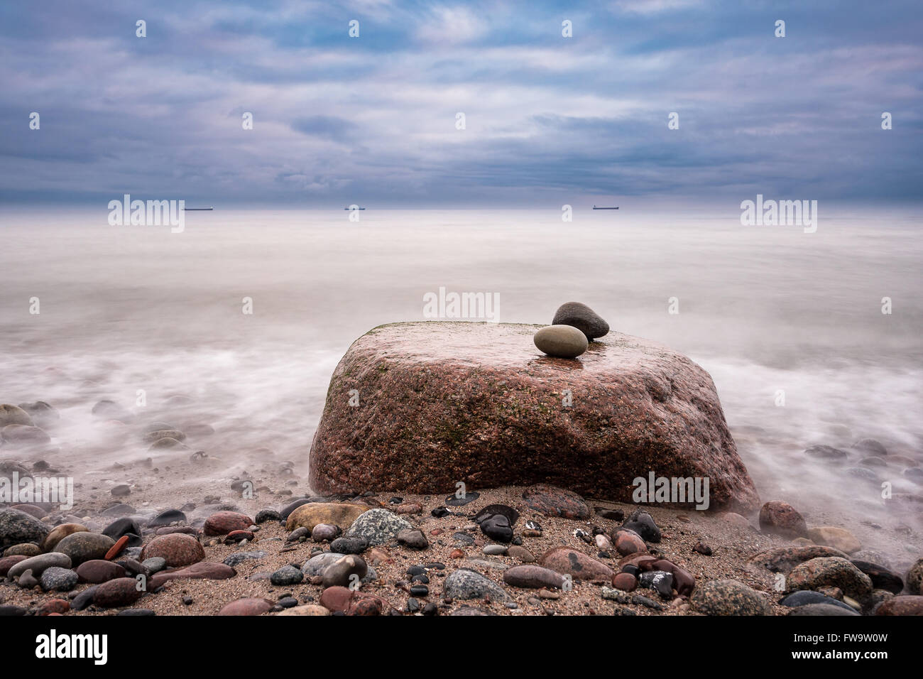 Foundlings sulla riva del Mar Baltico Foto Stock