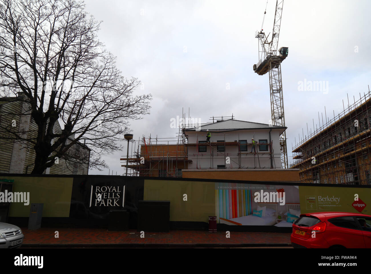 Royal Wells Park housing development costruzione sul sito della ex Kent e Sussex hospital, Tunbridge Wells, Kent, Inghilterra Foto Stock