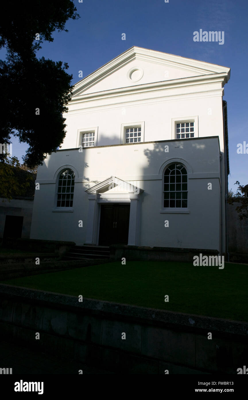 La Holywell music room nella città universitaria di Oxford Regno Unito. La Holywell Music Room è la più antica sala da concerto in Europa, costruito nel 1742; Handel è tra i molti famosi compositori e musicisti che sono apparsi qui. I concerti sono tenuti ancora qui regolarmente, specialmente durante l'Università termini. Foto Stock