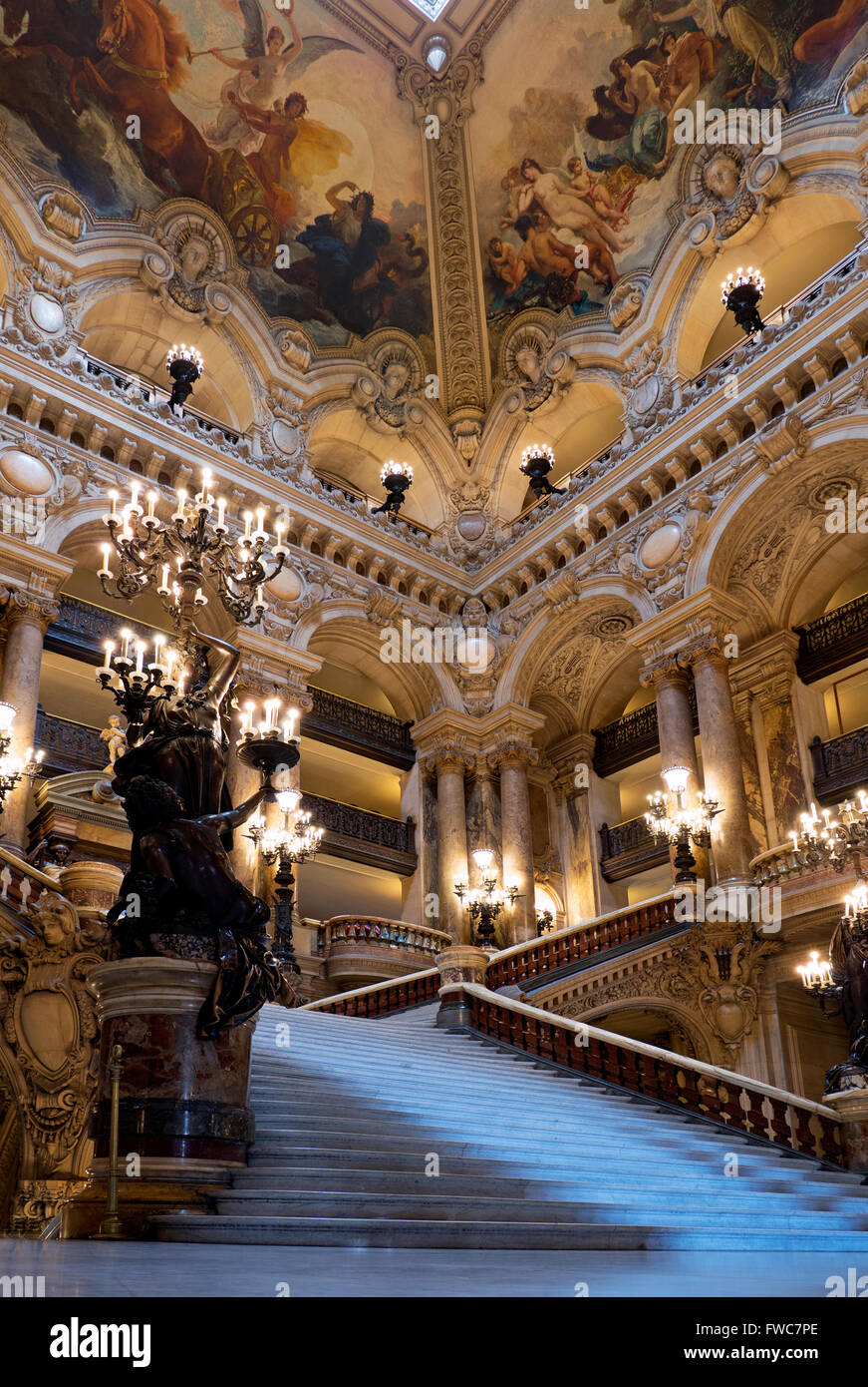 Scala al Opéra National de Paris Garnier di Parigi, Francia. Foto Stock
