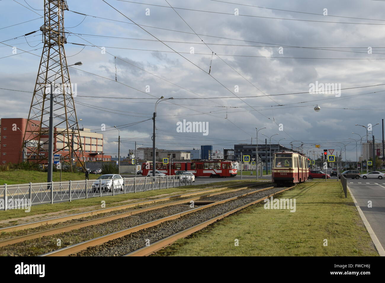 Tram sul metro percorso alimentatore 18 Foto Stock