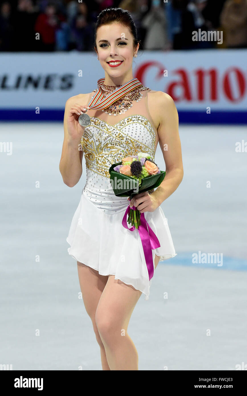 Sabato, 2 Aprile 2016: 2016 Pattinaggio internazionale Unione medaglia d'argento Ashley Wagner (USA) in posa per una foto con la sua medaglia al ISU World Championship tenutosi a TD Garden di Boston, Massachusetts. Eric Canha/CSM Foto Stock