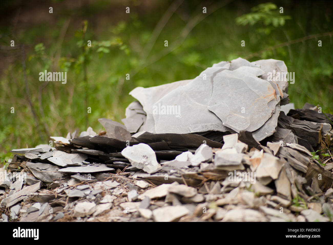 Pietre medievali in Toscana ha rappresentato per anni il limite invalicabile e il confine più forte costruito dagli esseri umani. Foto Stock