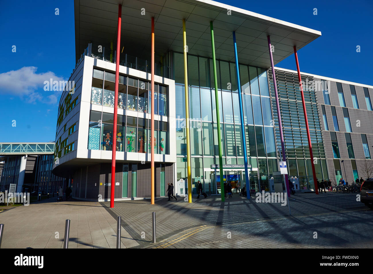 Esterno del Royal Manchester Children's Hospital è un ospedale per bambini in Chorlton-su-Medlock, Manchester, Inghilterra, parte Foto Stock