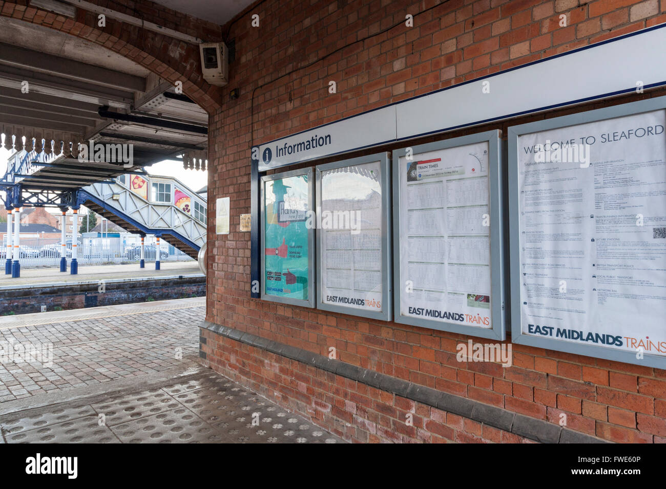 Informazioni sui treni e orari a Sleaford stazione ferroviaria, Lincolnshire, England, Regno Unito Foto Stock