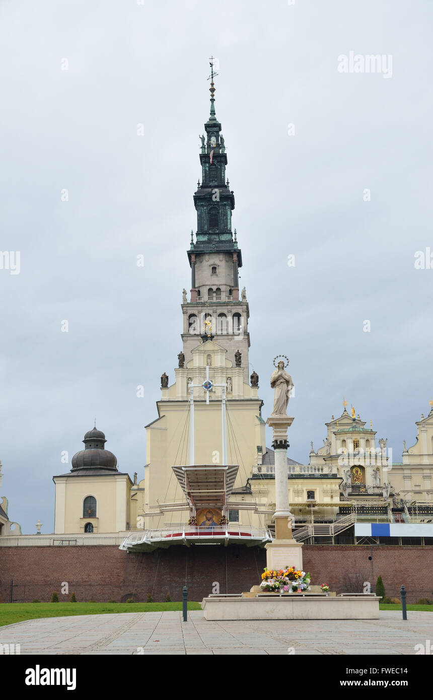 Il Jasna Gora monastero è il più famoso santuario polacco alla Vergine Maria e il paese più grande luogo di pellegrinaggio. Foto Stock