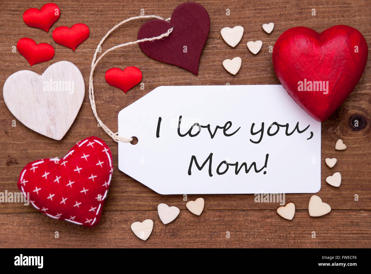 Etichetta con il cuore rosso e il testo ti amo mamma Foto Stock