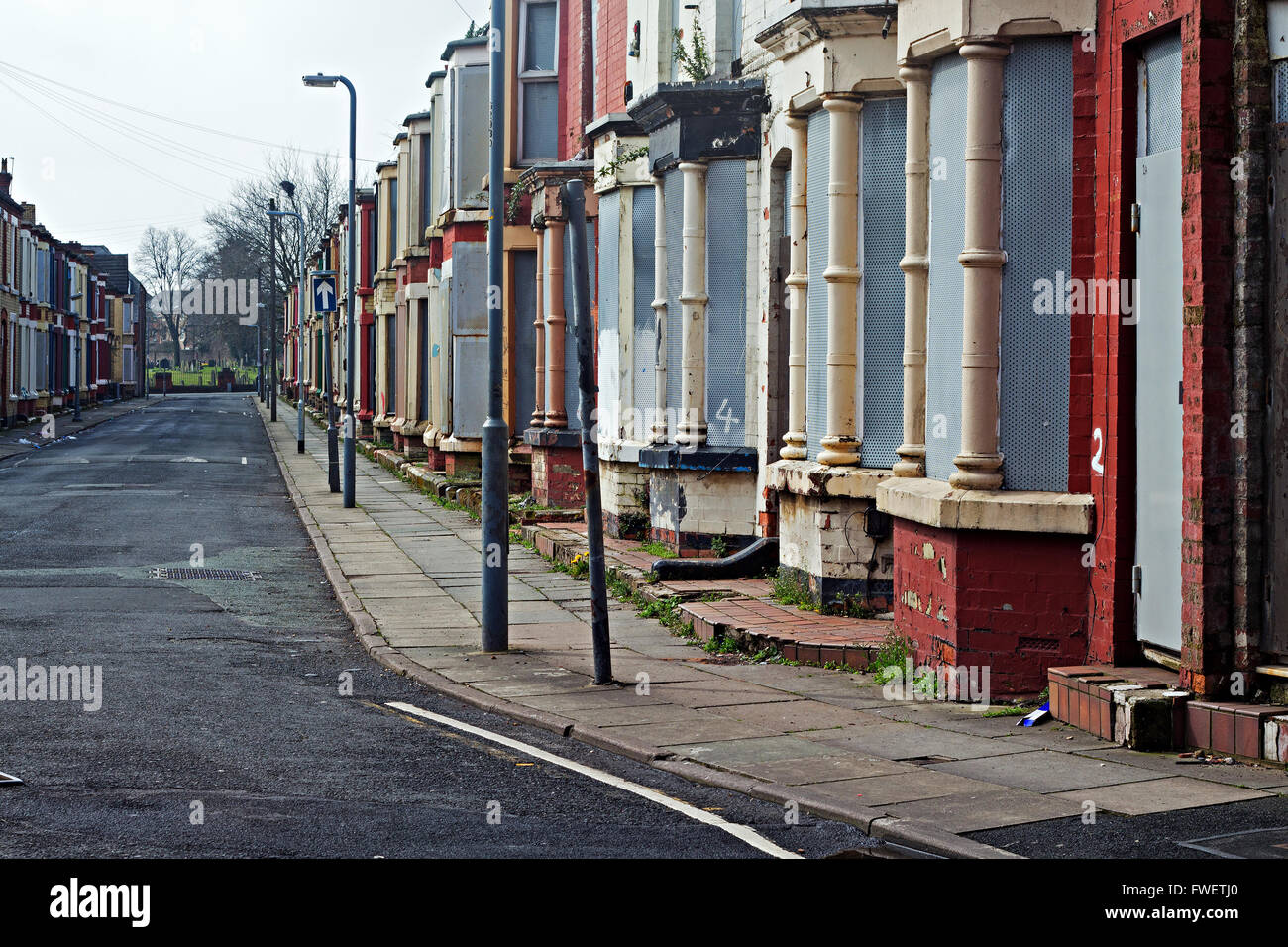 Abbandonate le case a schiera in Wavertree Liverpool viene offerto in vendita per £ 1 da Liverpool City Council sono ora oggetto di un canale 4 TV show. Foto Stock