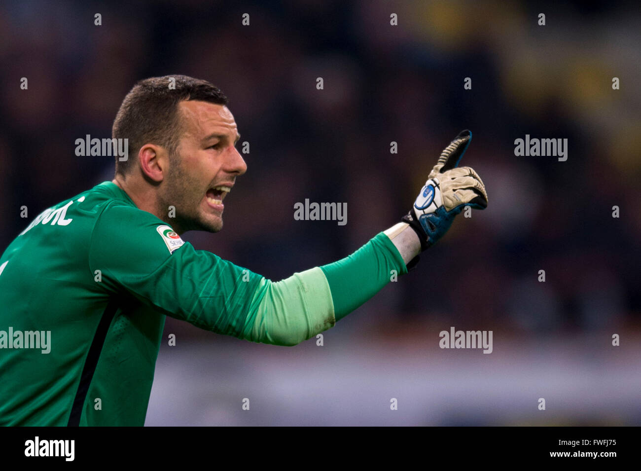 Samir Handanovic (Inter), 3 aprile 2016 - Calcio : Italiano 'Serie A' match tra Inter e Milan 1-2 Torino FC a Stadio Giuseppe Meazza di Milano, Italia. (Foto di Maurizio Borsari/AFLO) Foto Stock