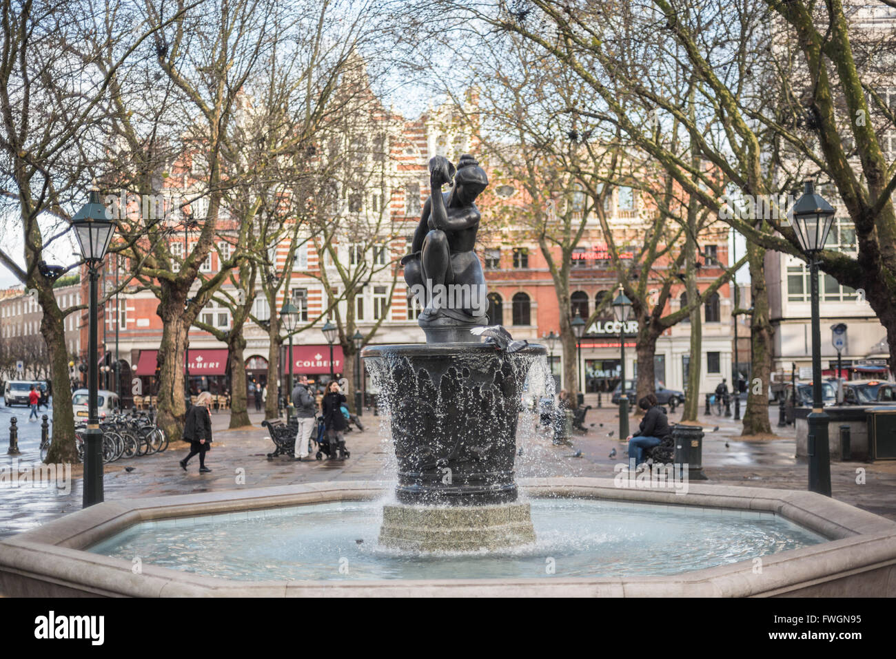 Fontana di Venere, Sloane Square, London, England, Regno Unito, Europa Foto Stock