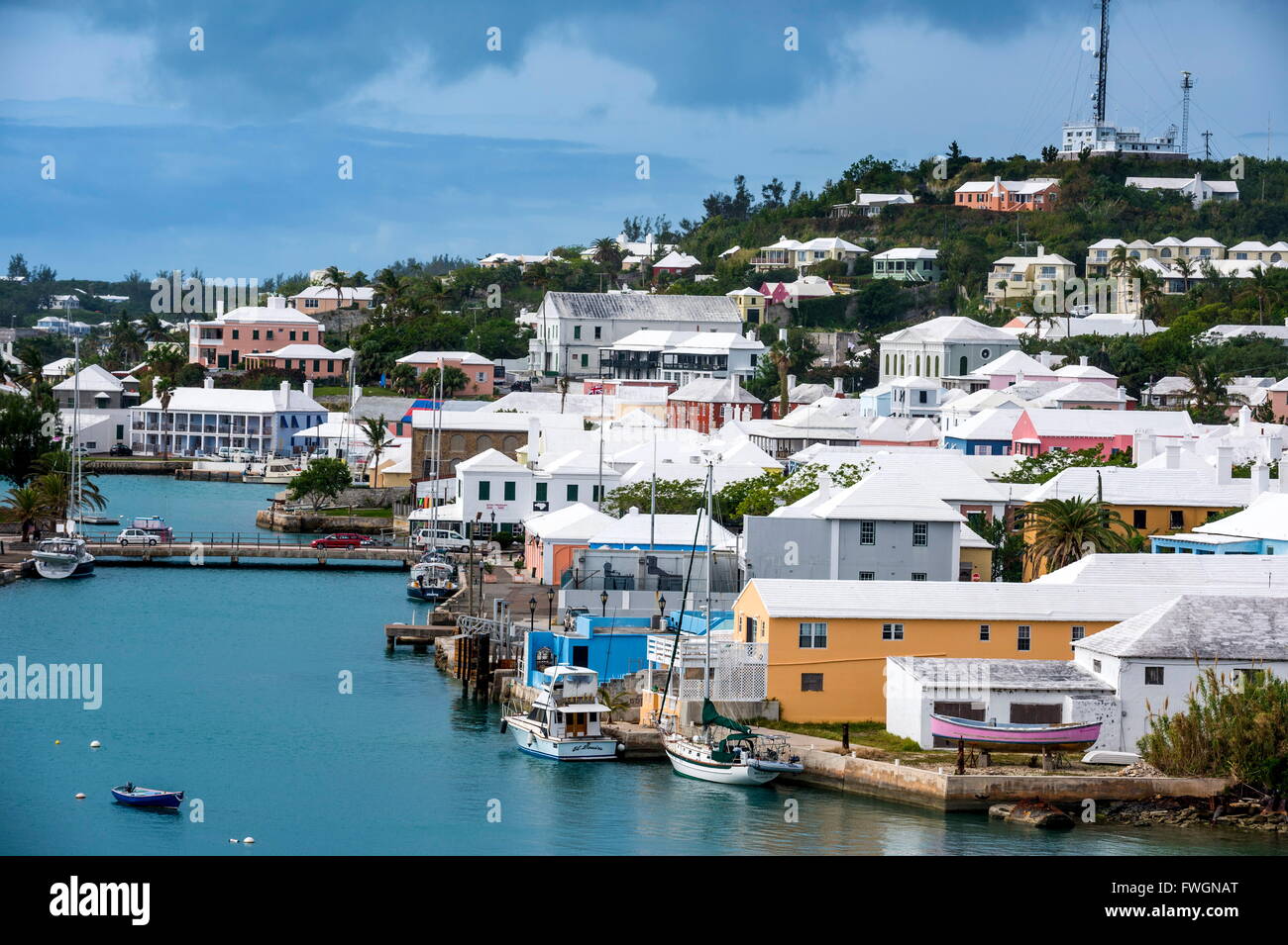 Si affacciano sul sito Patrimonio Mondiale dell'Unesco, la città storica di St George, Bermuda, America del Nord Foto Stock