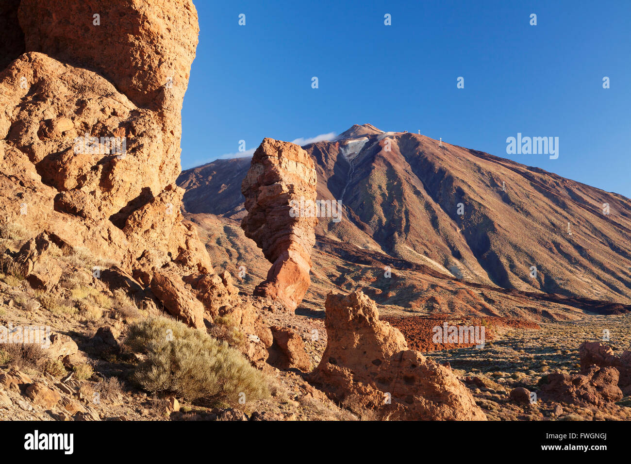 Los Roques de Garcia a caldera de Las Canadas, Pico de Teide al tramonto, Parco Nazionale del Teide, UNESCO, Tenerife, Isole Canarie Foto Stock